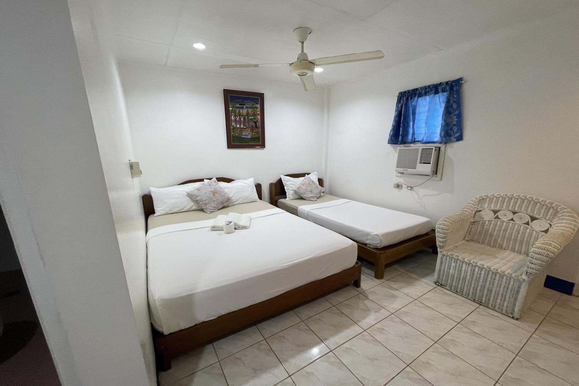 Casa De Praxides Tourist Inn Palawan Пуэрто-Принцеса Экстерьер фото