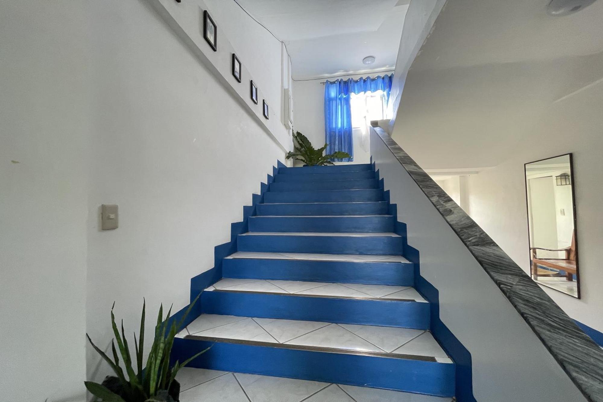Casa De Praxides Tourist Inn Palawan Пуэрто-Принцеса Экстерьер фото
